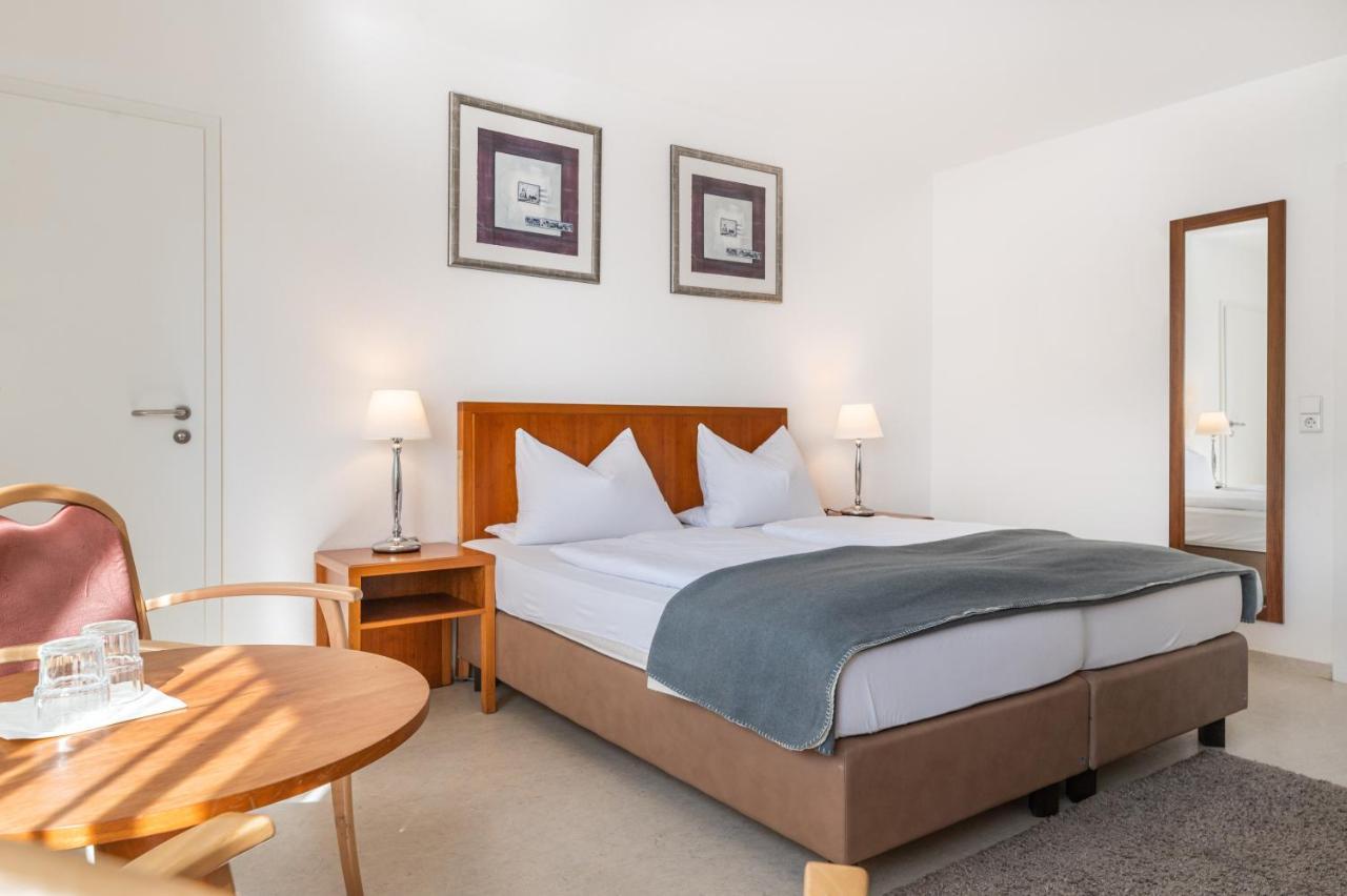 Hotel Am Kirchplatz Uberlingen Zewnętrze zdjęcie